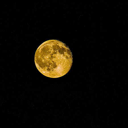 YELLOW MOON AUG 29, 2026