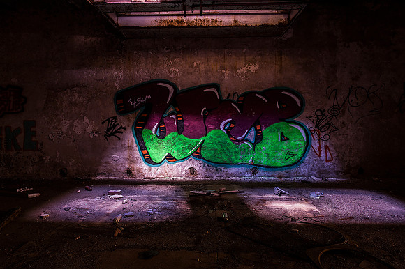 _4154301